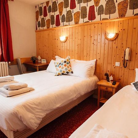 Hotel L'Aubergade モルジヌ エクステリア 写真